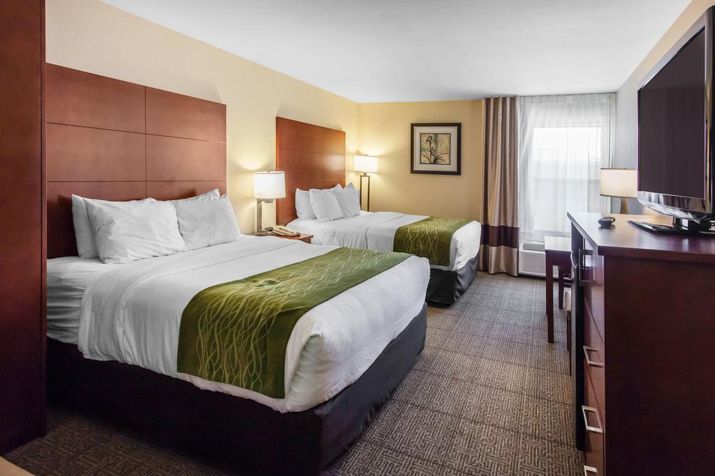 Comfort Inn&Suites Near Fallon Naval Air Station Extérieur photo