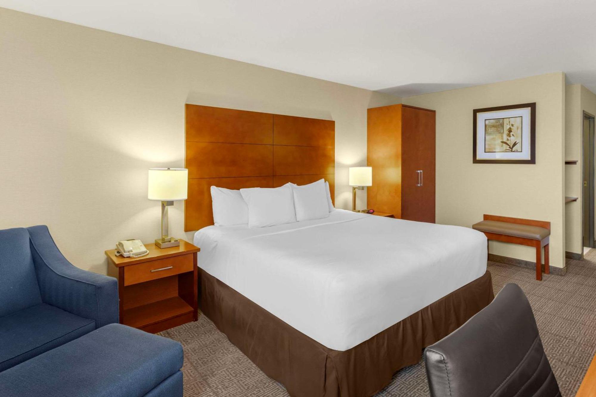 Comfort Inn&Suites Near Fallon Naval Air Station Extérieur photo