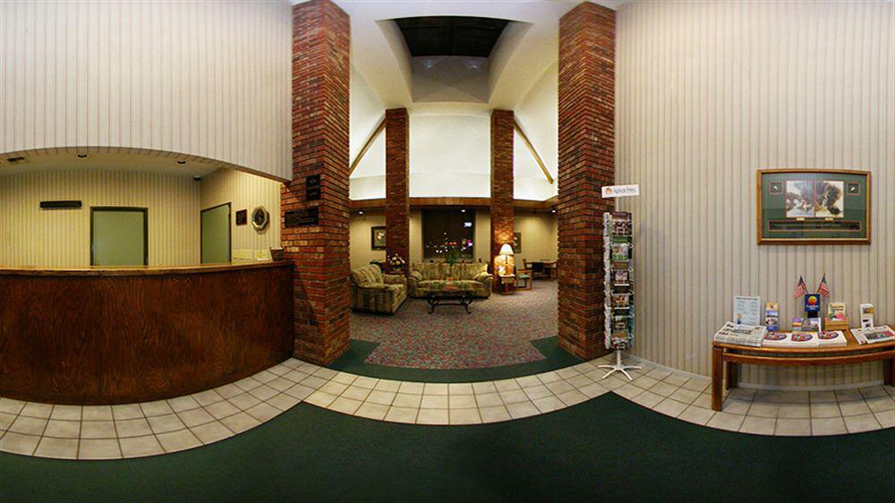 Comfort Inn&Suites Near Fallon Naval Air Station Extérieur photo